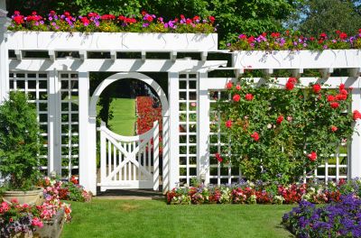 Arbor Gate Installation in Conroe, TX